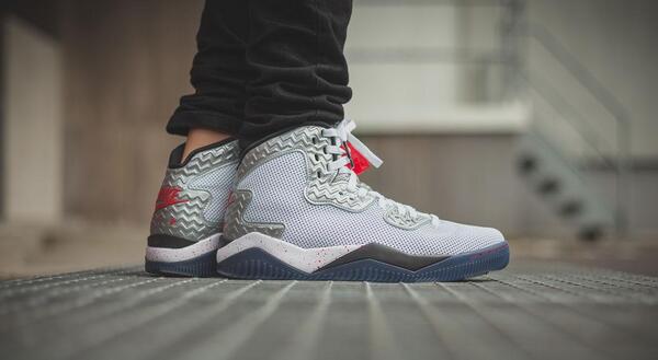 Air Jordan Spike Forty Pe 